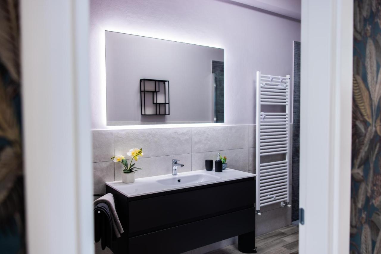 Apartmán H11 Luxury Sanremo Centro - Elegante - Casino Exteriér fotografie